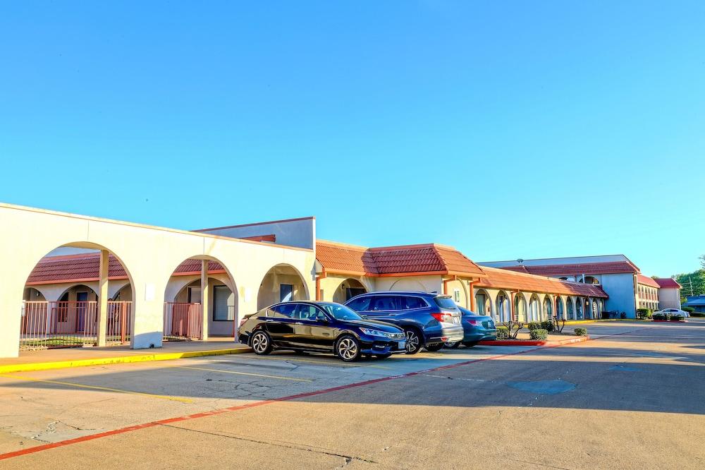 Motel 6-Longview, Tx - North Exterior photo